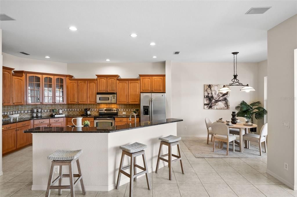 Kitchen and breakfast nook