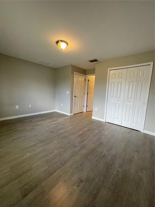 For Rent: $1,800 (3 beds, 2 baths, 1214 Square Feet)