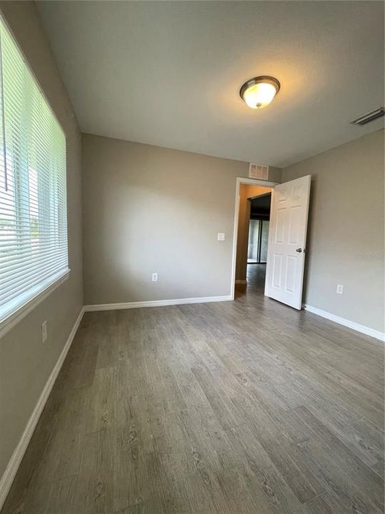 For Rent: $1,800 (3 beds, 2 baths, 1214 Square Feet)