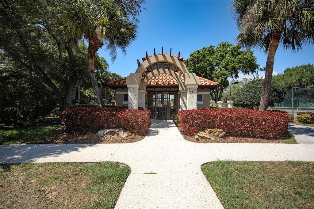 For Sale: $748,800 (4 beds, 3 baths, 2349 Square Feet)