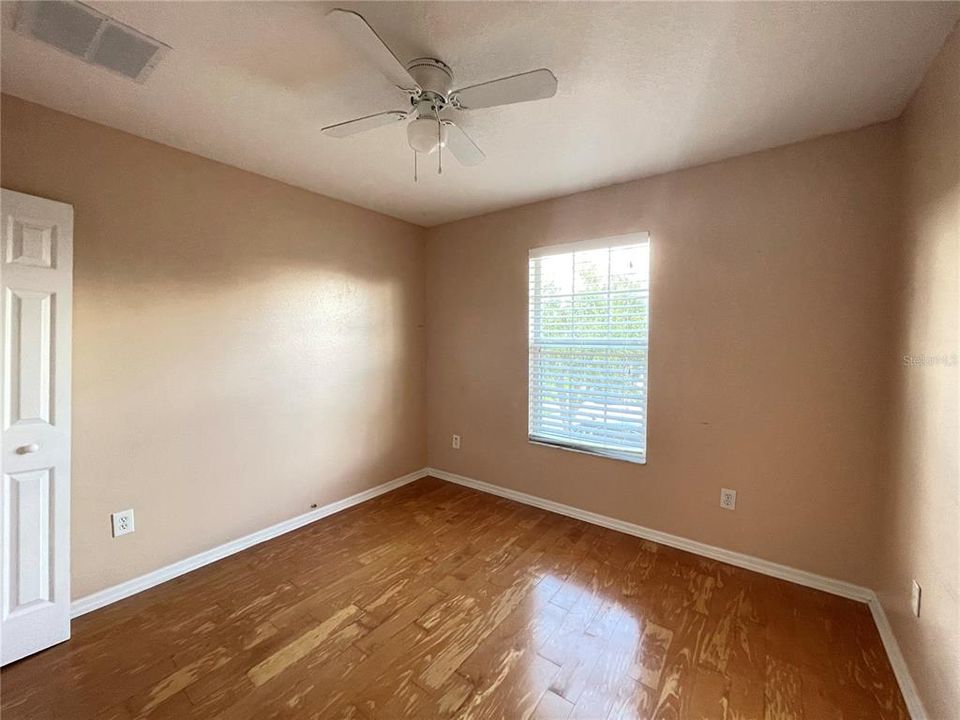 For Rent: $2,100 (3 beds, 2 baths, 1523 Square Feet)