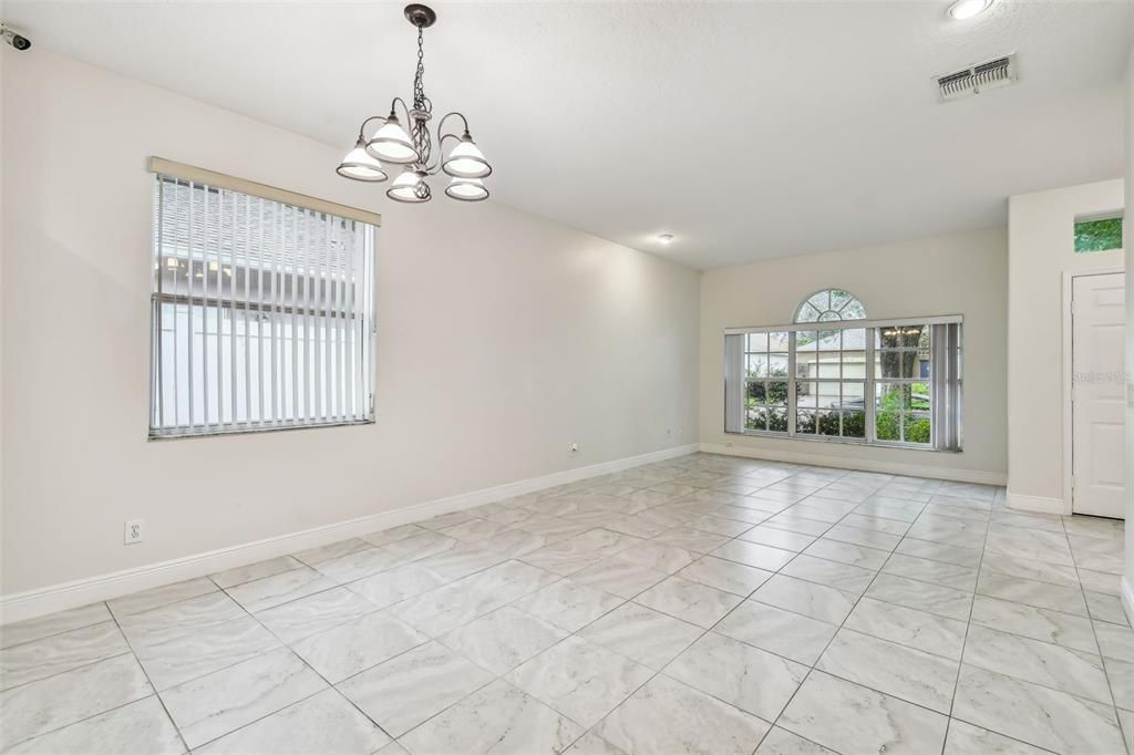 Living Room/Dining Room