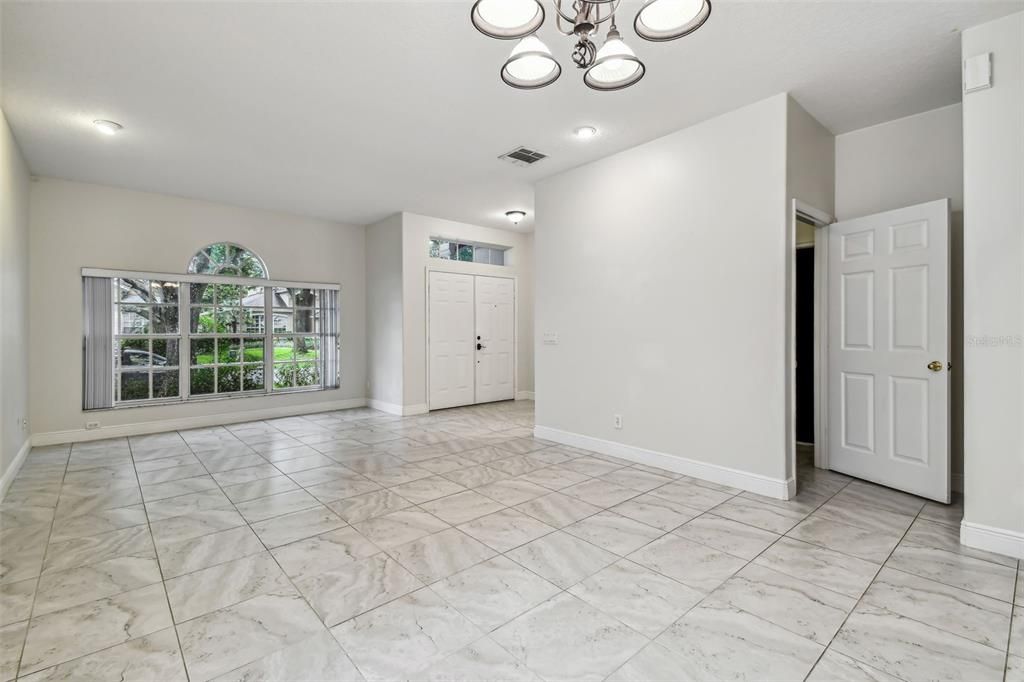 Living Room/Dining Room