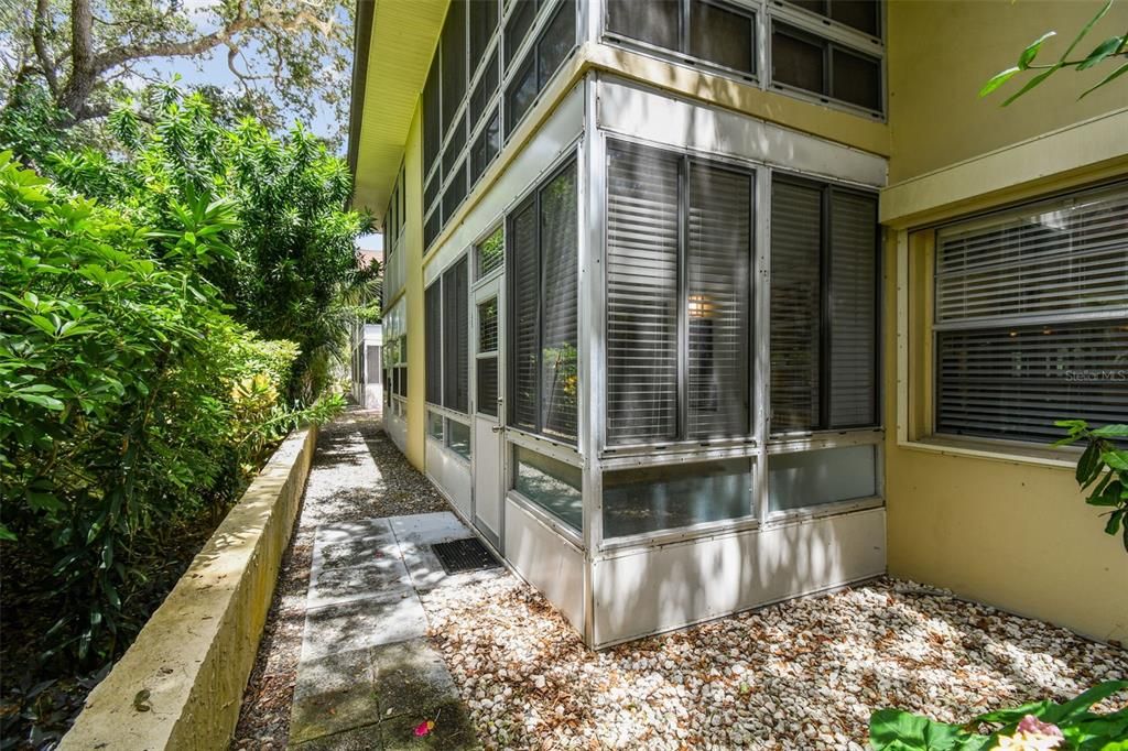 En Venta: $264,900 (2 camas, 2 baños, 1091 Pies cuadrados)