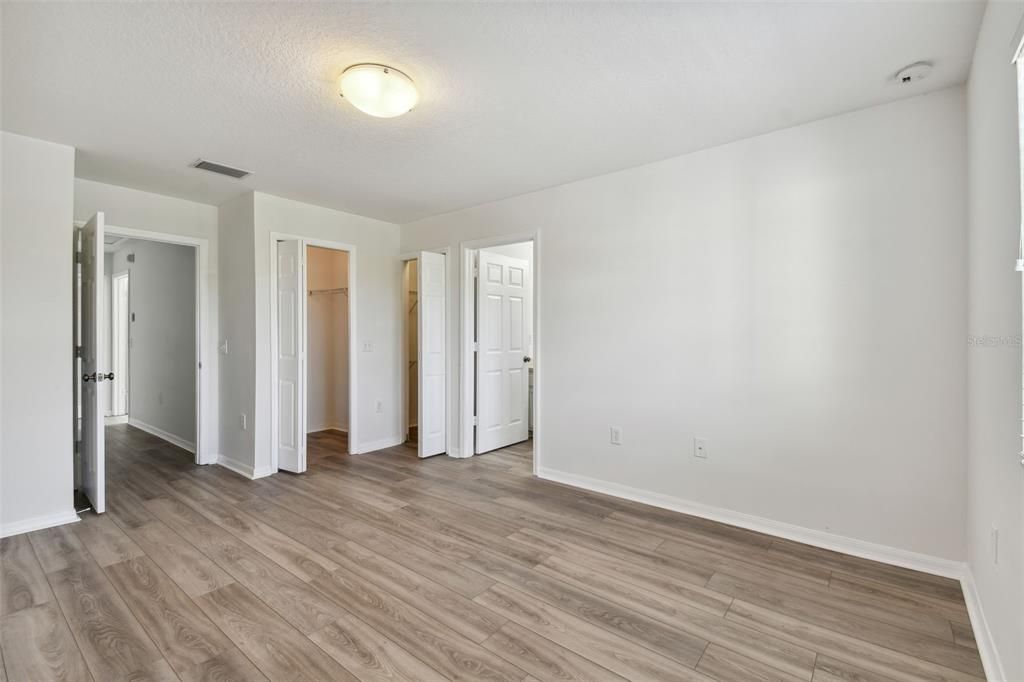 For Sale: $350,000 (3 beds, 2 baths, 1410 Square Feet)