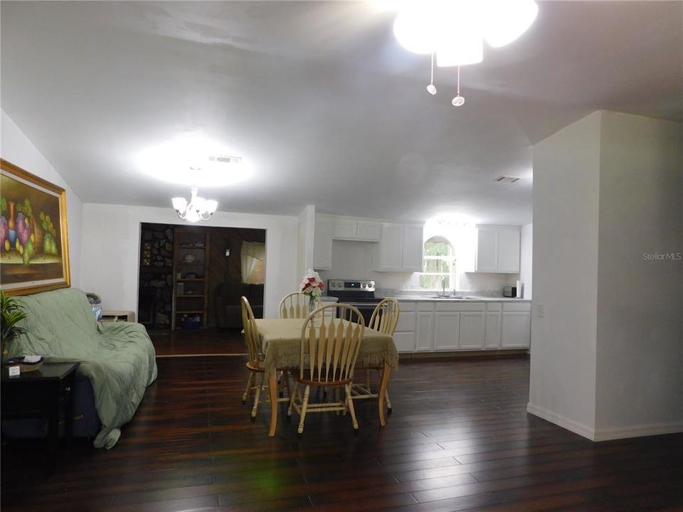 For Sale: $124,900 (3 beds, 2 baths, 1788 Square Feet)