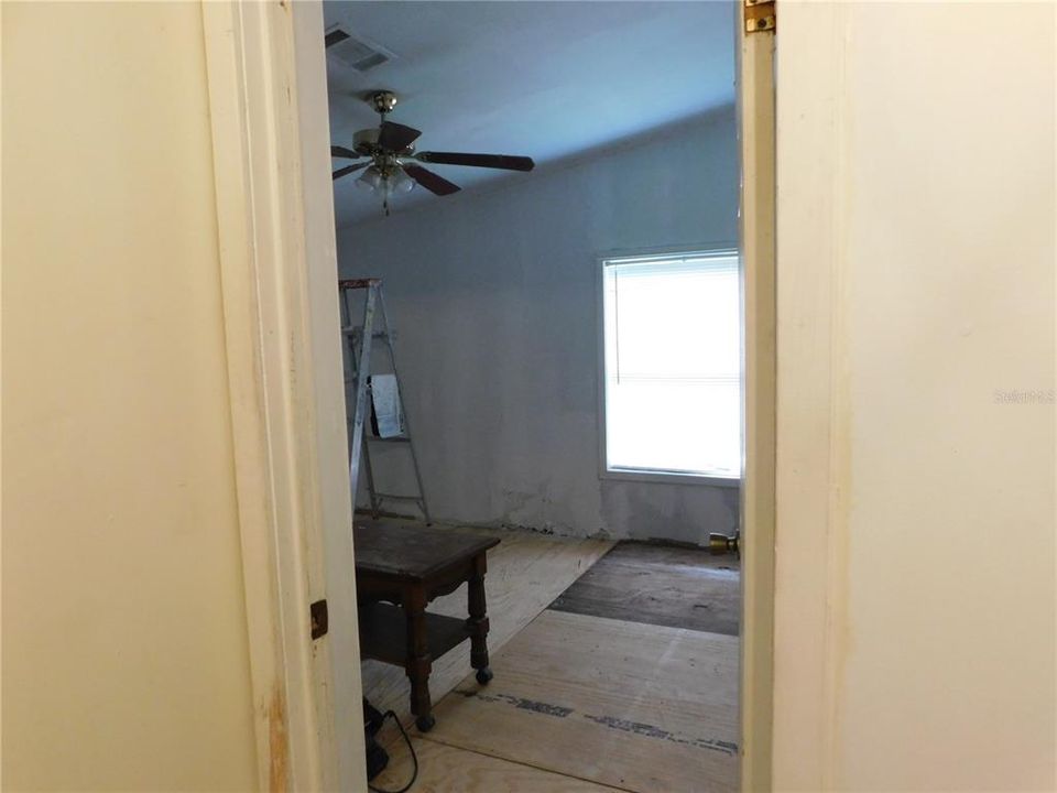 For Sale: $124,900 (3 beds, 2 baths, 1788 Square Feet)