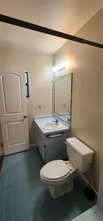 For Rent: $1,975 (3 beds, 2 baths, 1134 Square Feet)