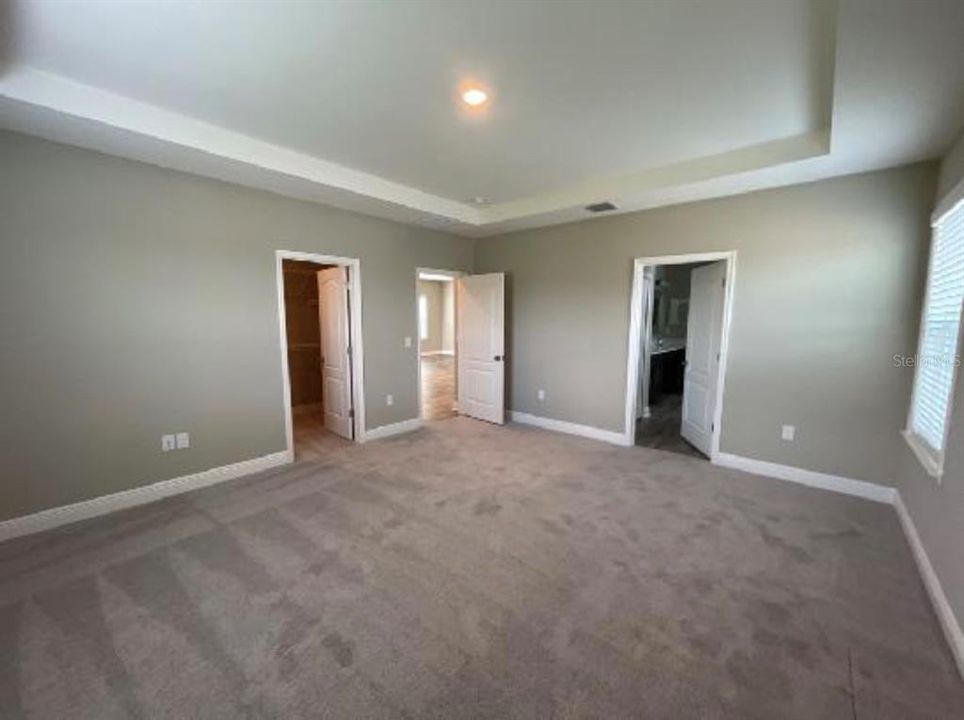 For Rent: $2,600 (4 beds, 2 baths, 2161 Square Feet)