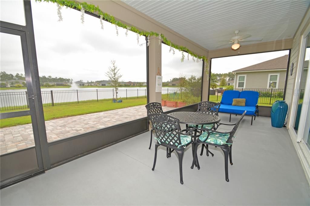 Oversized Screen Porch