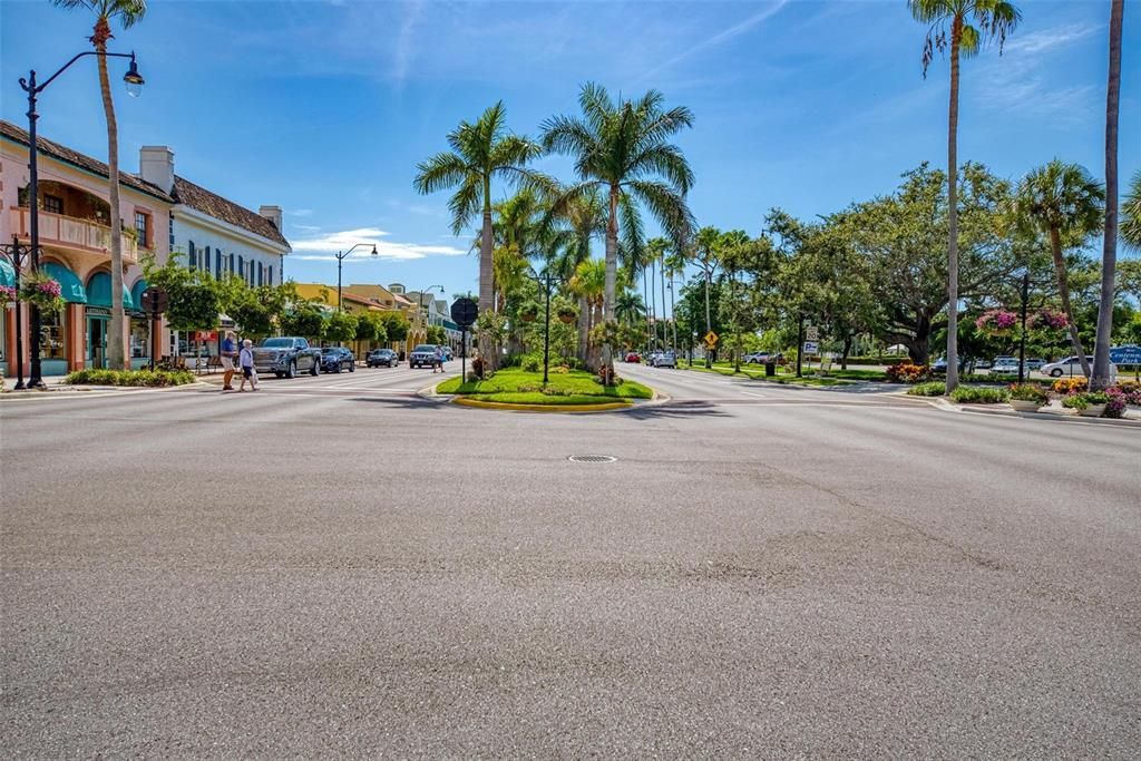 For Sale: $1,250,000 (3 beds, 2 baths, 1802 Square Feet)