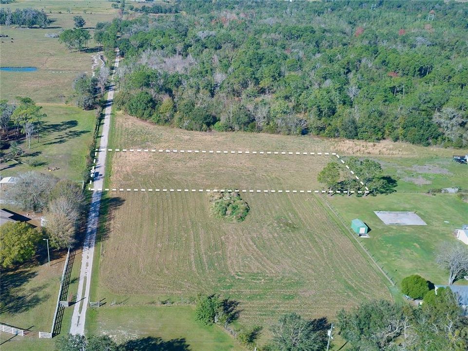 For Sale: $119,000 (1.01 acres)