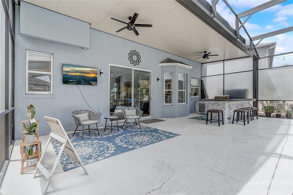 Active With Contract: $640,000 (4 beds, 2 baths, 2530 Square Feet)