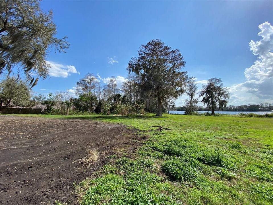 En Venta: $2,999,999 (4.20 acres)