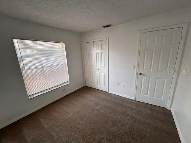 For Rent: $1,950 (3 beds, 2 baths, 1390 Square Feet)