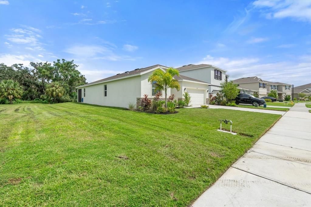 For Sale: $444,900 (4 beds, 2 baths, 2045 Square Feet)