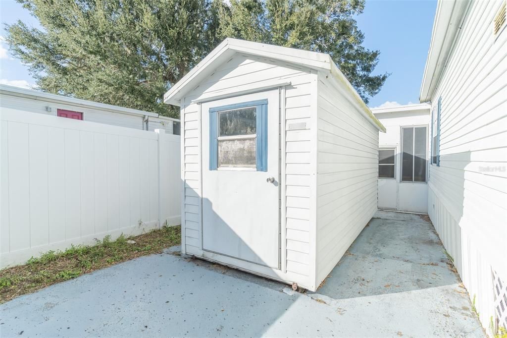 For Sale: $275,000 (3 beds, 2 baths, 1728 Square Feet)