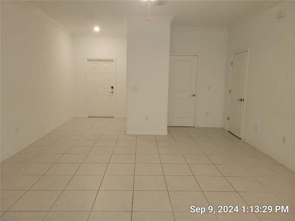 For Rent: $2,150 (3 beds, 2 baths, 1666 Square Feet)