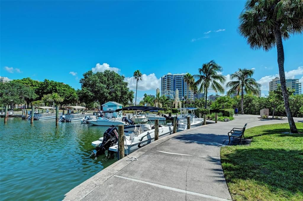 For Sale: $650,000 (3 beds, 2 baths, 1840 Square Feet)