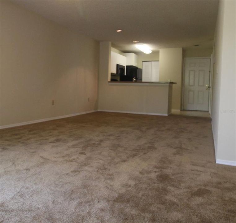 For Rent: $1,650 (2 beds, 2 baths, 990 Square Feet)