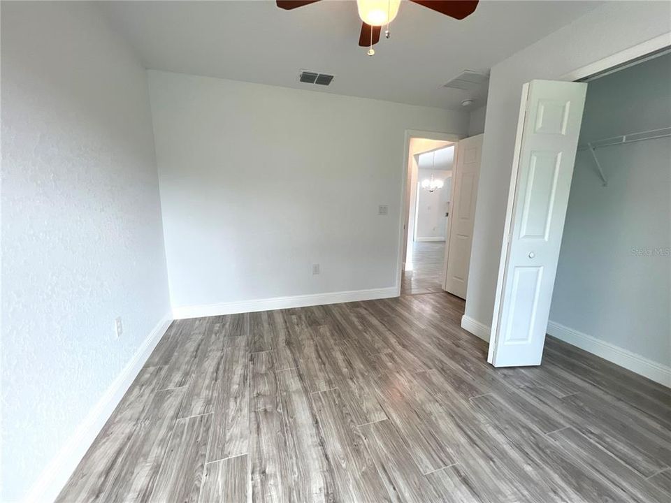 For Sale: $269,900 (3 beds, 2 baths, 1380 Square Feet)