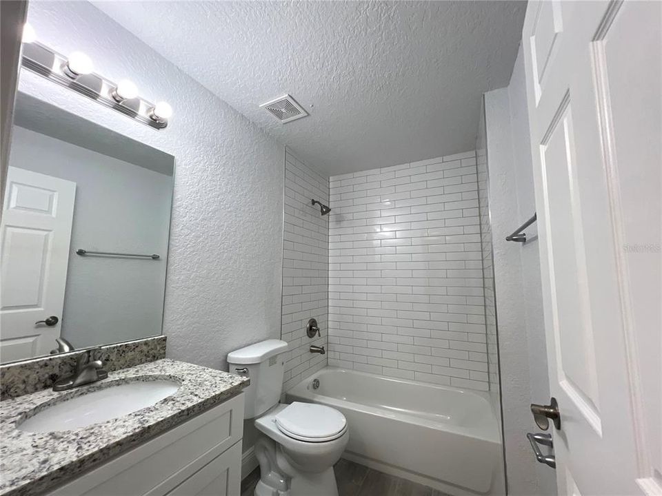 For Sale: $269,900 (3 beds, 2 baths, 1380 Square Feet)