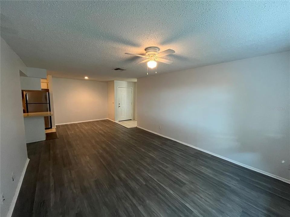 For Rent: $1,450 (2 beds, 2 baths, 918 Square Feet)