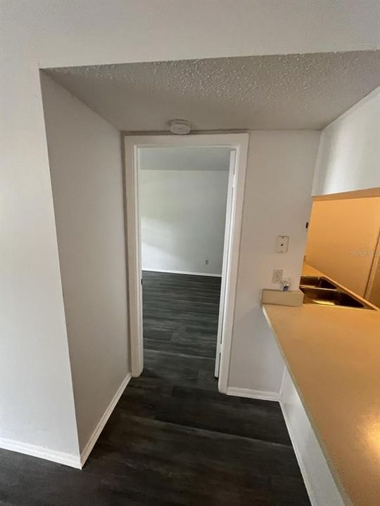 For Rent: $1,450 (2 beds, 2 baths, 918 Square Feet)