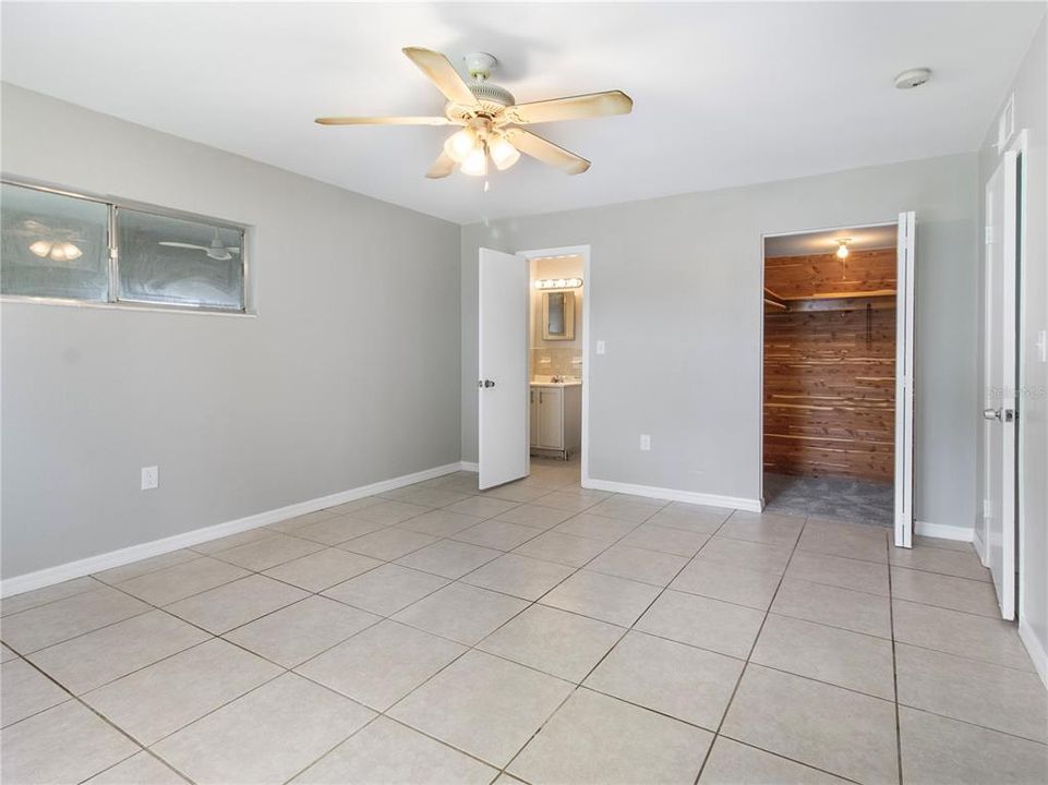 Active With Contract: $279,000 (3 beds, 2 baths, 1758 Square Feet)