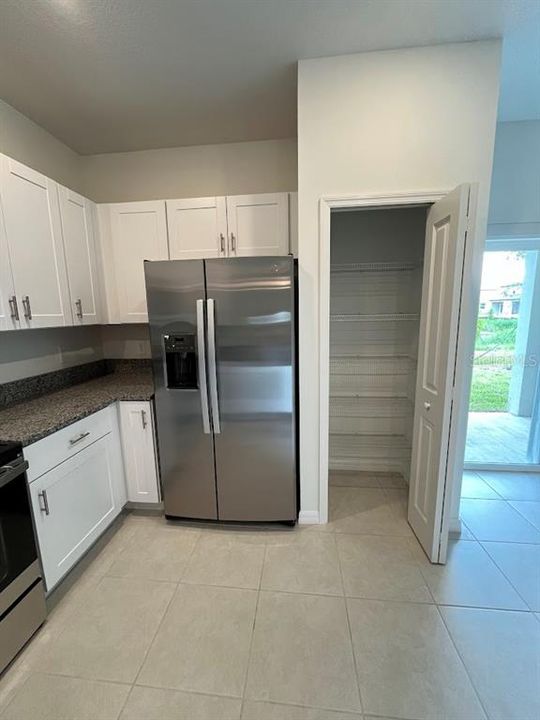 For Rent: $2,000 (3 beds, 2 baths, 1634 Square Feet)