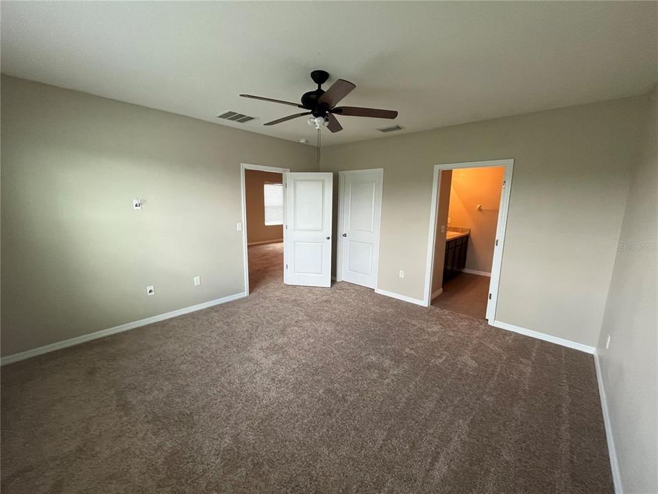 For Rent: $2,100 (3 beds, 2 baths, 1510 Square Feet)