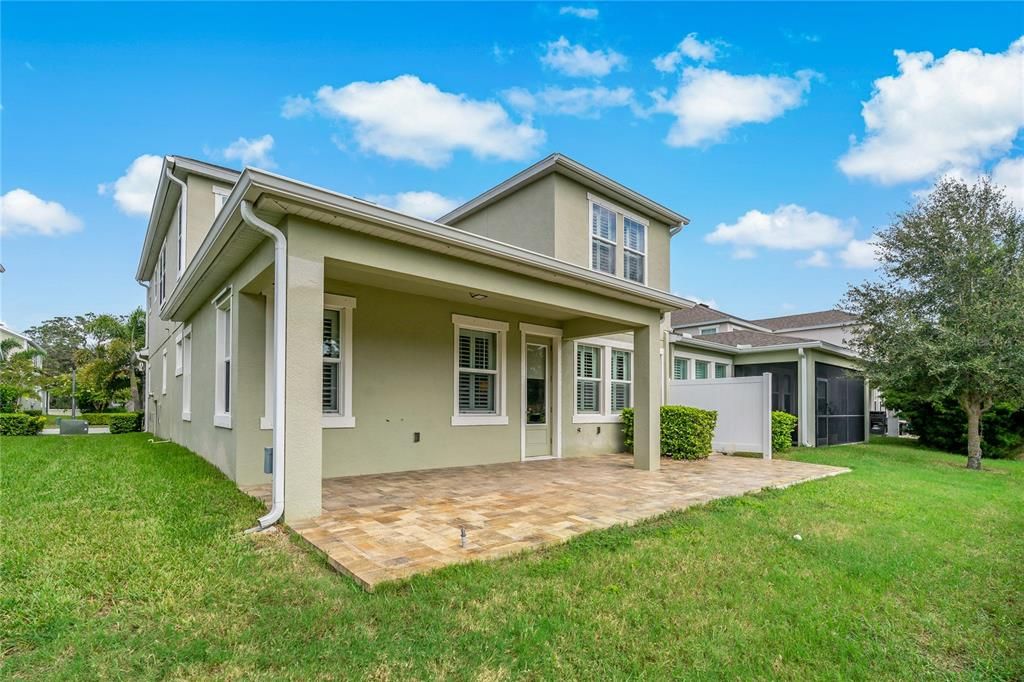 YOU WILL LOVE THIS COVERED PATIO!