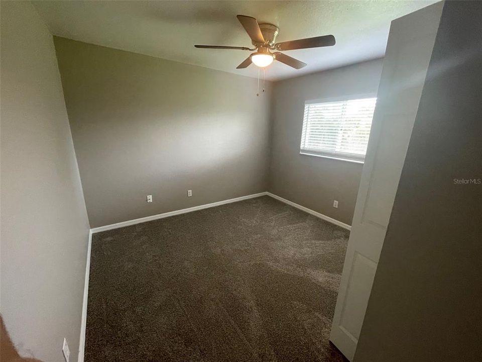 For Rent: $1,900 (3 beds, 2 baths, 1301 Square Feet)