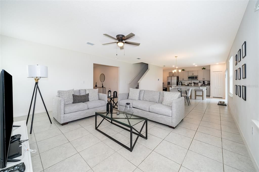 For Sale: $415,000 (4 beds, 2 baths, 2653 Square Feet)