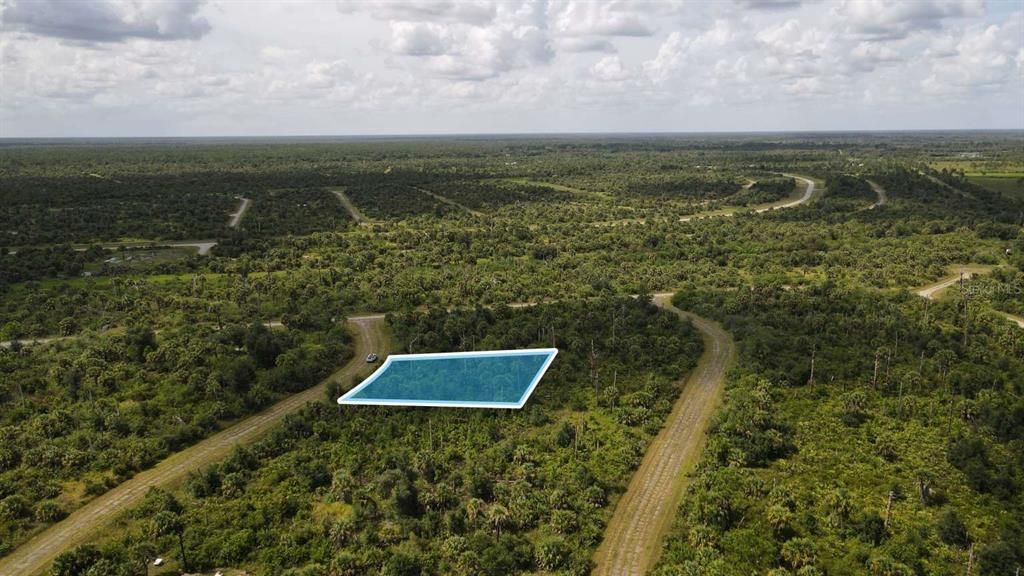 На продажу: $15,999 (0.30 acres)