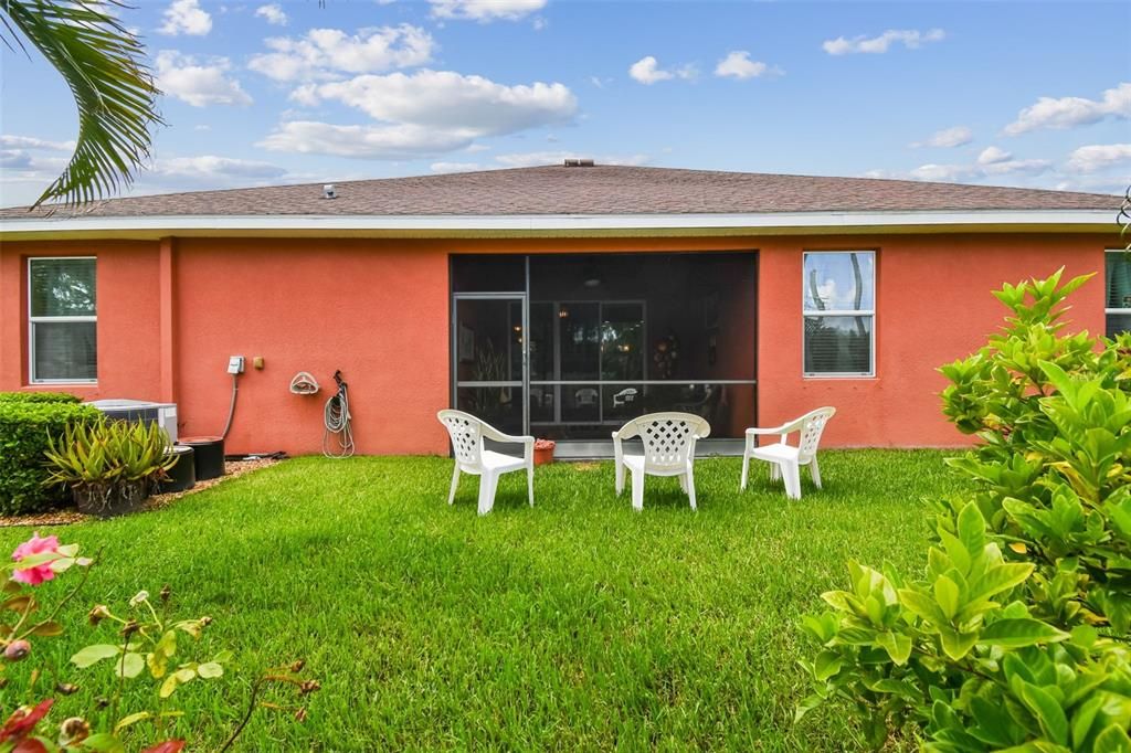 Active With Contract: $460,000 (4 beds, 3 baths, 2674 Square Feet)