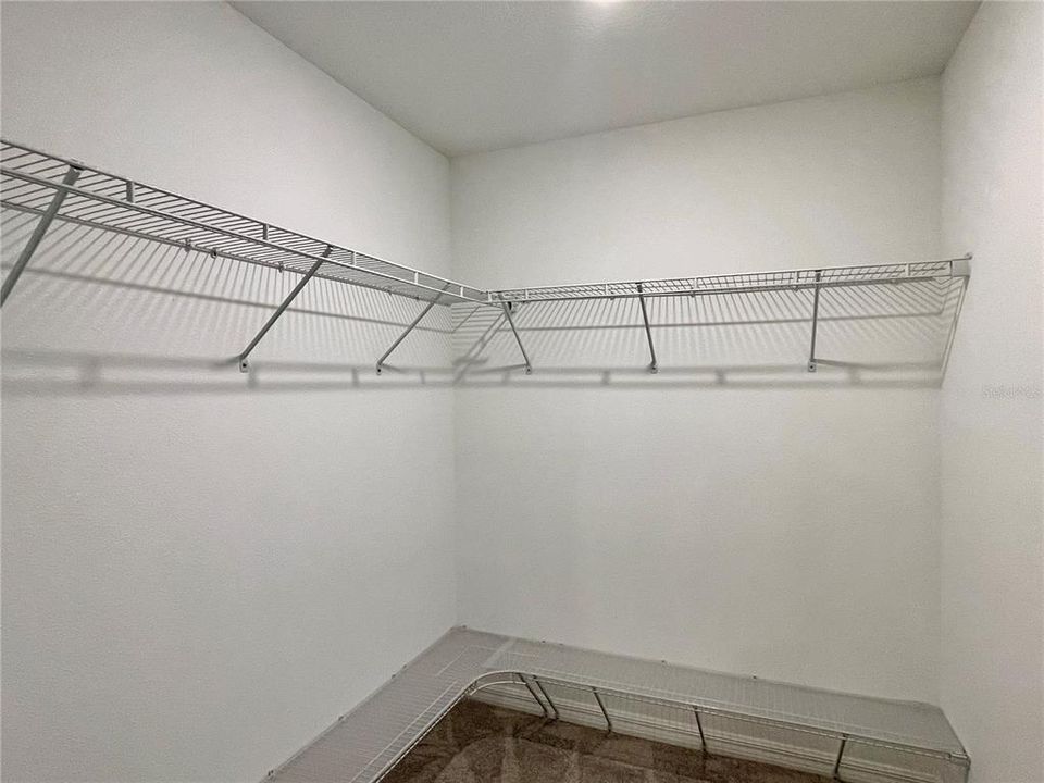 В аренду: $2,450 (3 спален, 2 ванн, 1861 Квадратных фут)