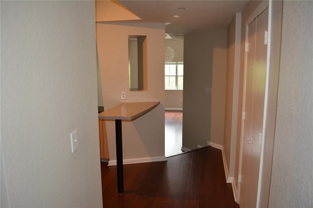 For Rent: $2,250 (2 beds, 2 baths, 1231 Square Feet)