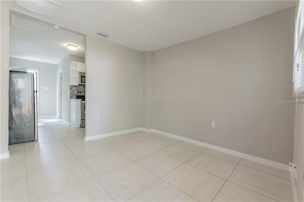 For Rent: $1,498 (2 beds, 1 baths, 589 Square Feet)