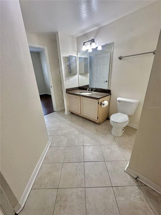 For Rent: $1,750 (2 beds, 2 baths, 1233 Square Feet)