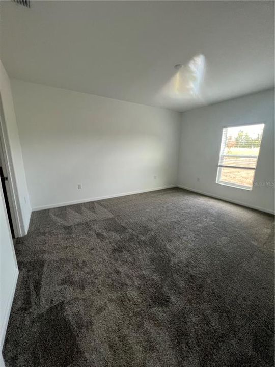 For Rent: $2,200 (3 beds, 2 baths, 1555 Square Feet)