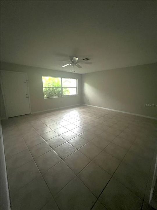 For Rent: $1,475 (2 beds, 1 baths, 1009 Square Feet)