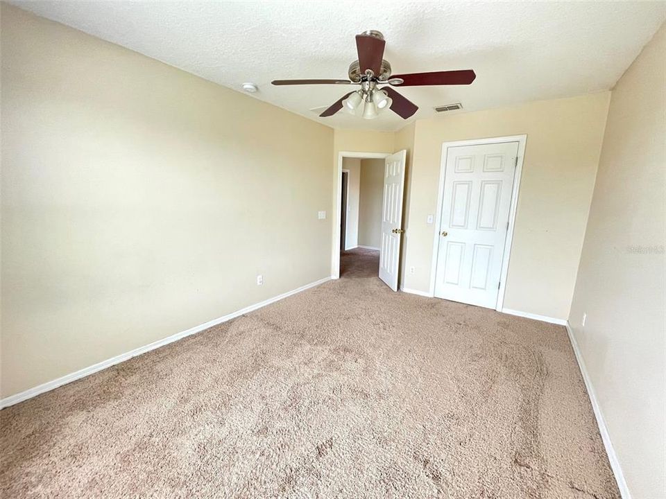 For Rent: $2,195 (4 beds, 2 baths, 2383 Square Feet)