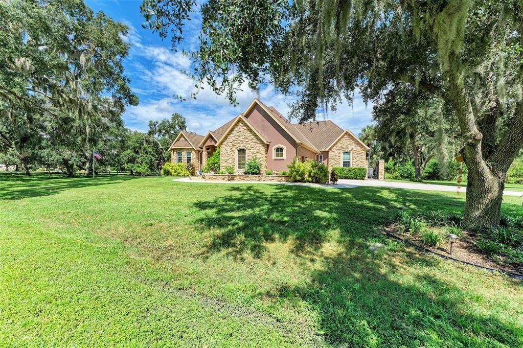 For Sale: $1,300,000 (4 beds, 3 baths, 3390 Square Feet)