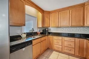 For Rent: $5,000 (4 beds, 2 baths, 1834 Square Feet)