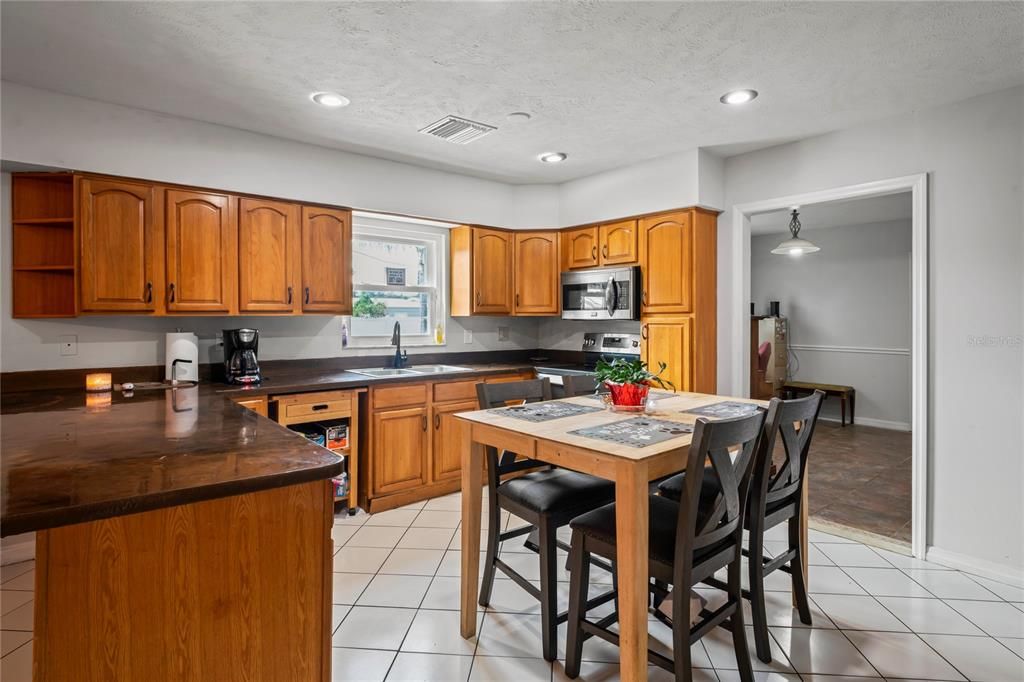 For Sale: $469,900 (4 beds, 2 baths, 2229 Square Feet)