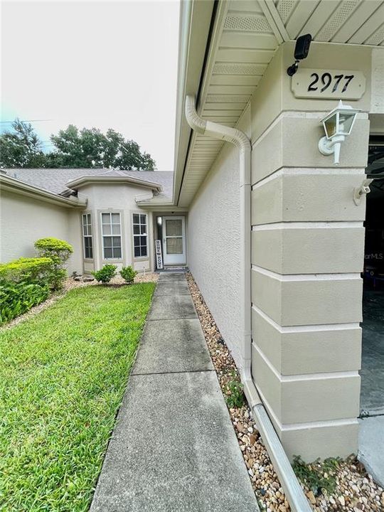 sidewalk to front door