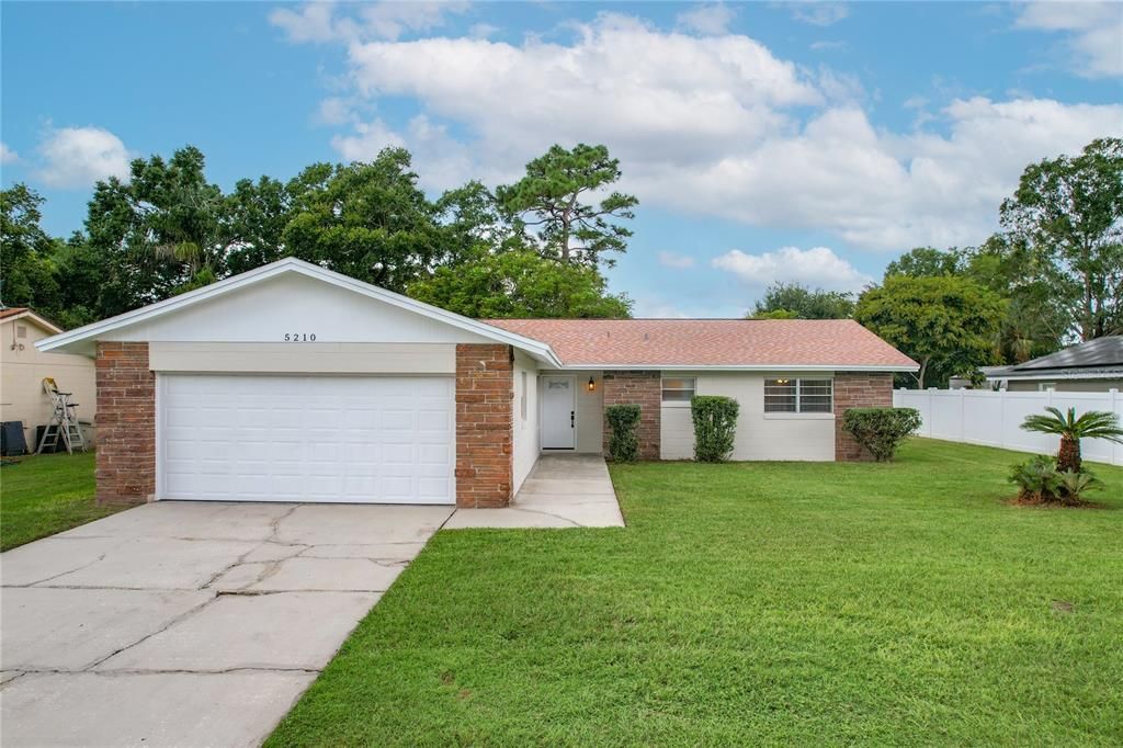 For Sale: $454,999 (3 beds, 2 baths, 1476 Square Feet)