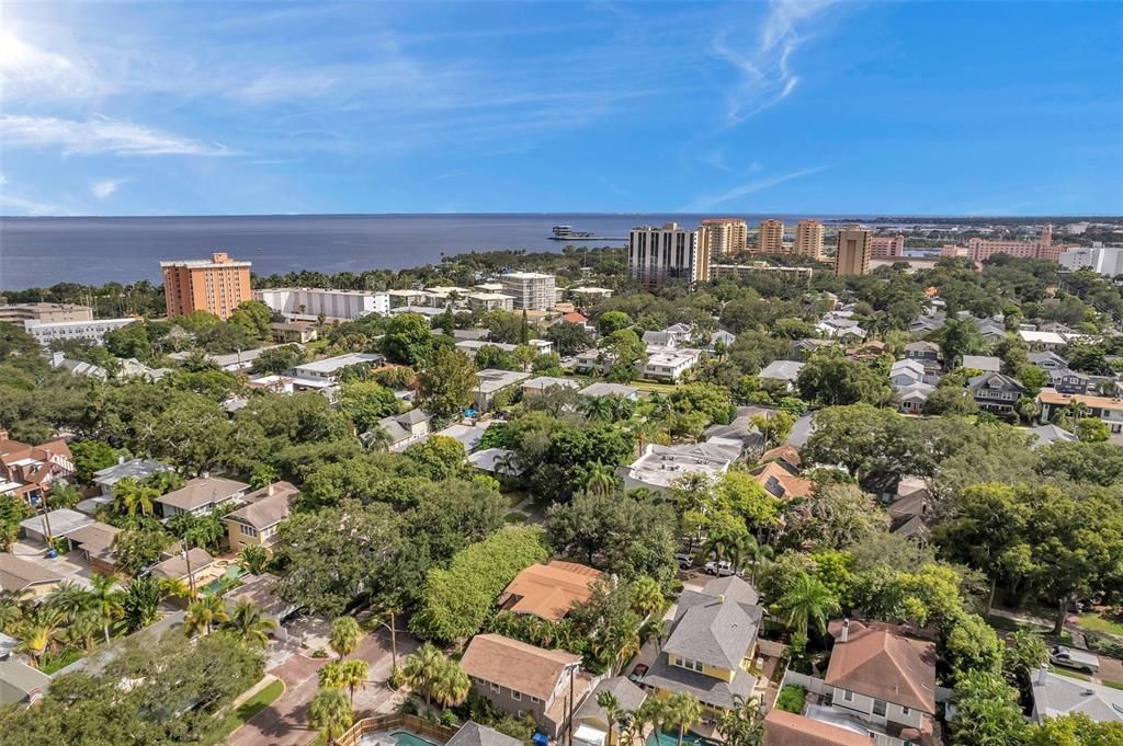 Activo con contrato: $1,525,000 (5 camas, 4 baños, 2906 Pies cuadrados)