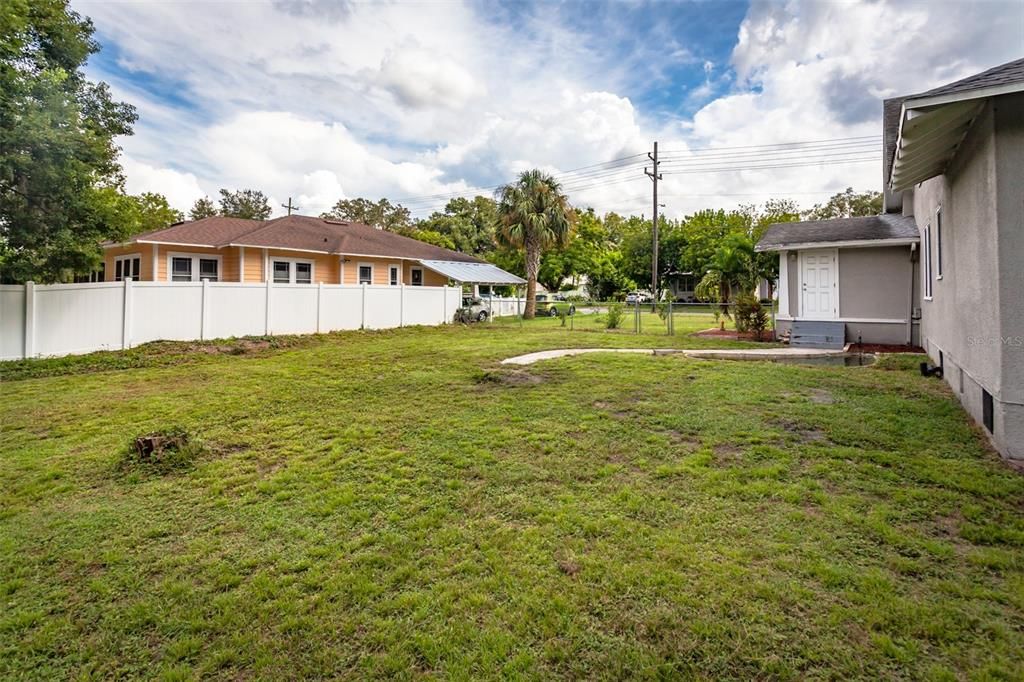 For Sale: $365,000 (3 beds, 2 baths, 1857 Square Feet)